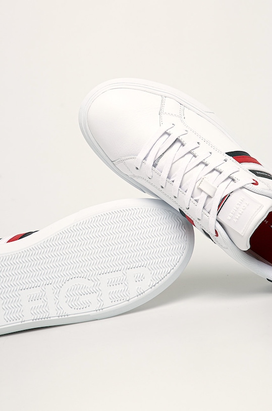 Tommy Hilfiger Pantofi alb FM0FM02668