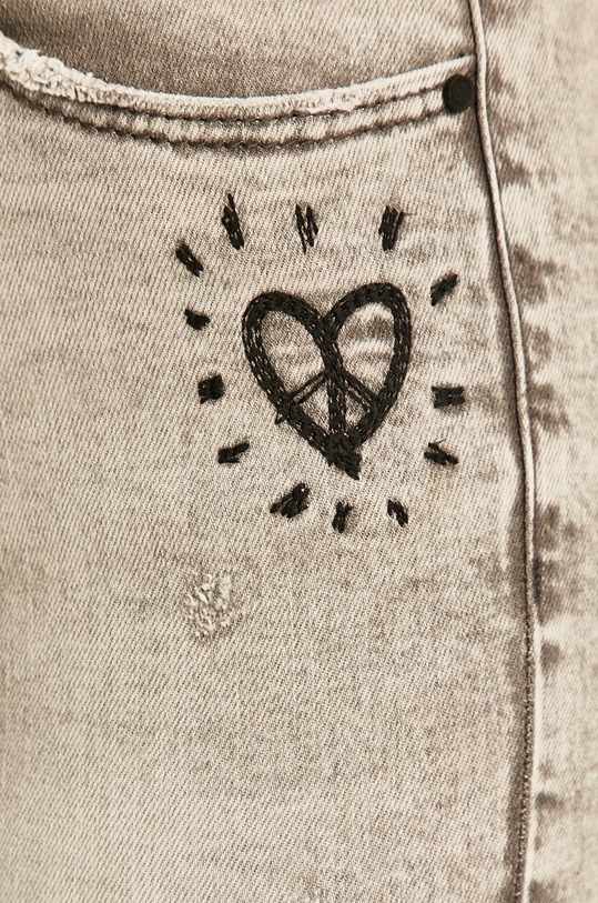 Desigual - Jeansy KASANDRA 20SWDD40 20SWDD40 szary