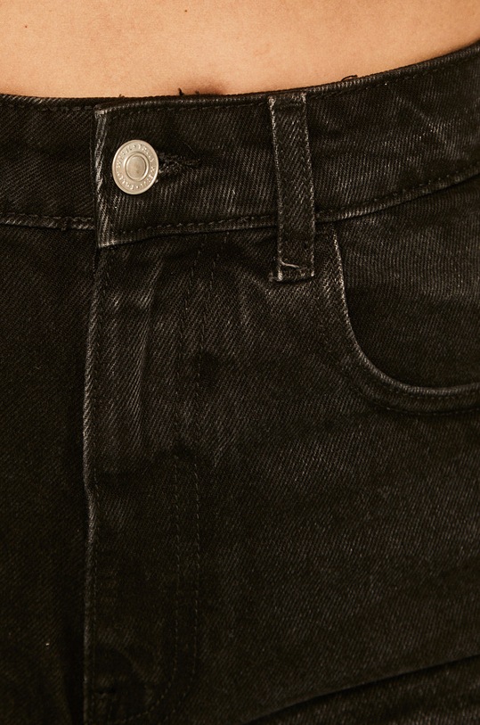 Tally Weijl Szorty czarny SSHDEMOMI