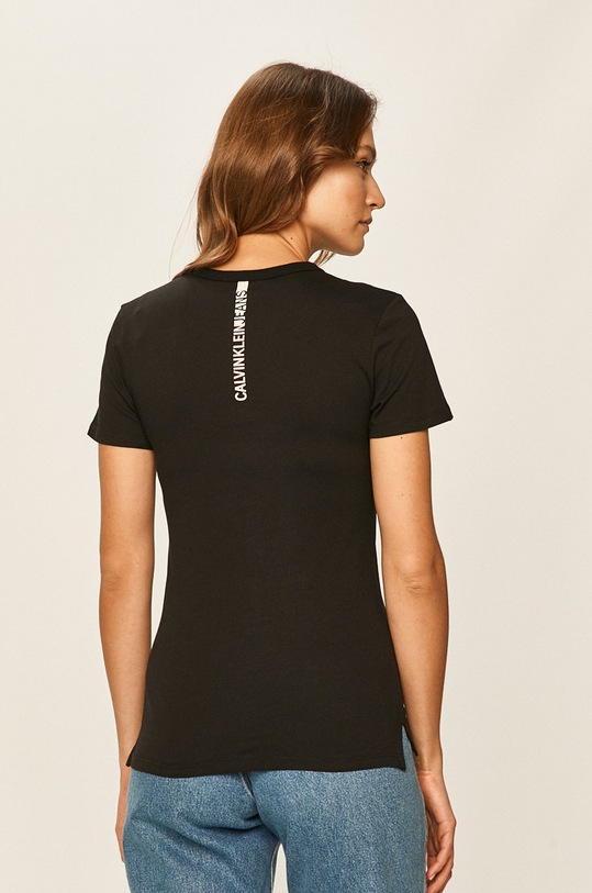 Oblečení Calvin Klein Jeans - Tričko J20J213552 černá