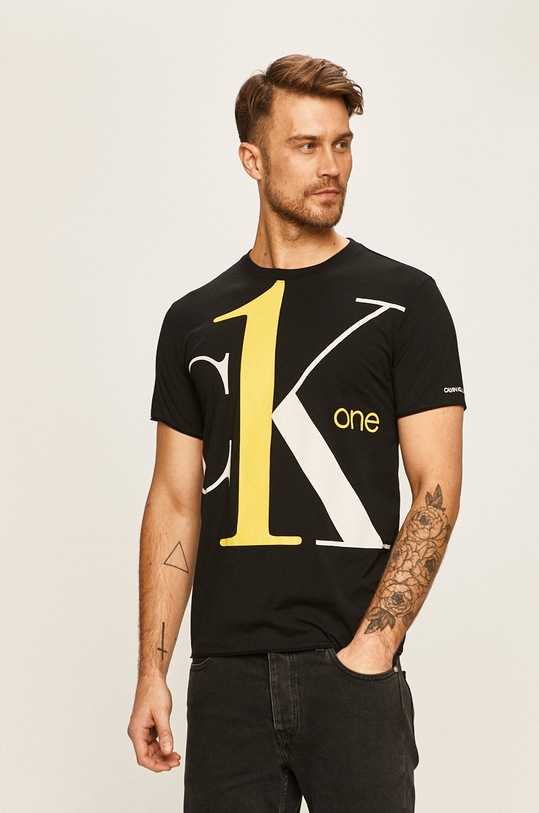 Calvin Klein Jeans - Pánske tričko bavlna čierna J30J315782