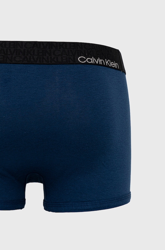 Boxerky Calvin Klein Underwear 000NB2682A.4891 námořnická modř SS21