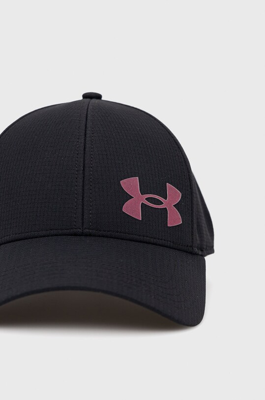 Under Armour șapcă 1361530 1361530 negru SS22