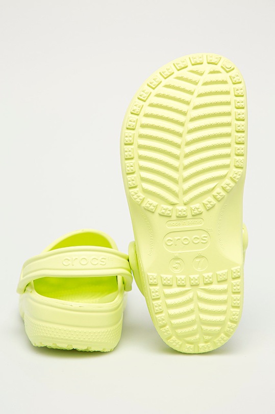 Obuwie Crocs klapki Classic CROCS.CLASSIC.10001. zielony
