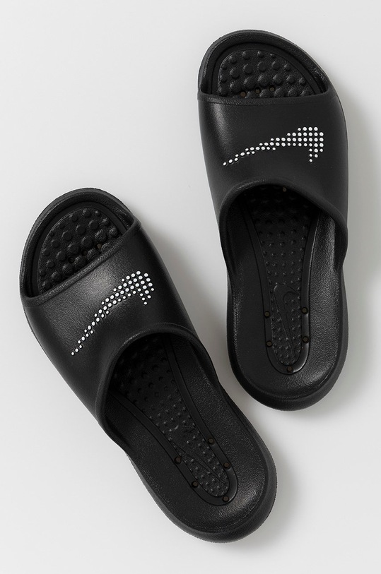 Nike Sportswear Klapki CZ7836 czarny SS21