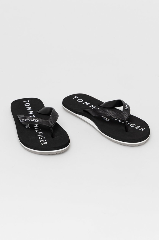 Žabky Tommy Hilfiger FM0FM03382 černá SS21