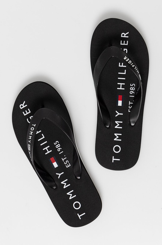 Žabky Tommy Hilfiger černá FM0FM03382