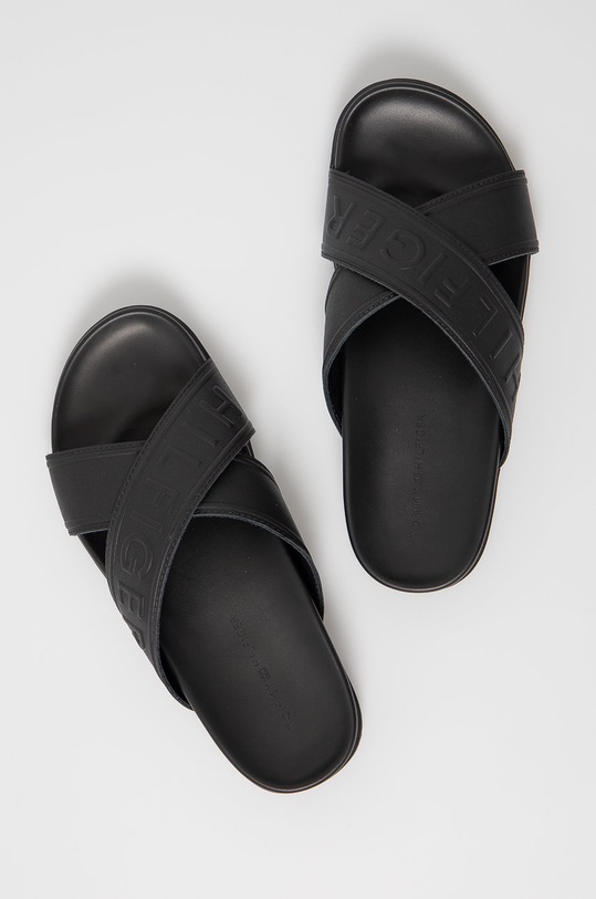 Šľapky Tommy Hilfiger FM0FM03463 čierna SS21
