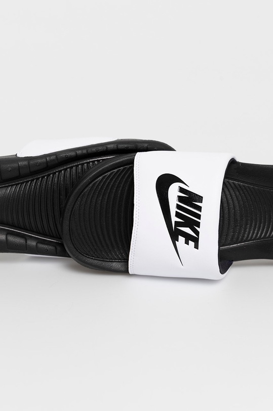 Obuwie Nike Sportswear Klapki CN9675 biały