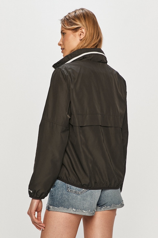 Oblečenie Calvin Klein Jeans - Bunda J20J215302.4891 čierna