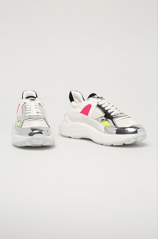 Love Moschino - Buty JA15306G1CIV410A biały SS21