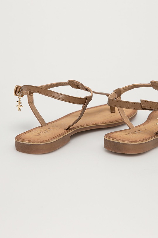 Obuwie Mexx Sandały skórzane MXCY0044W brązowy