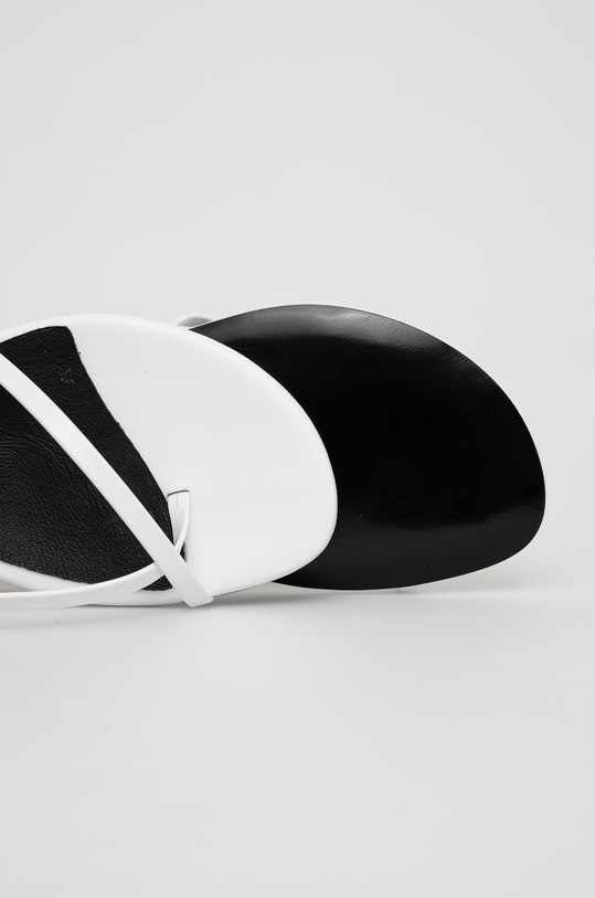 Sandály Karl Lagerfeld bílá KL80529.011