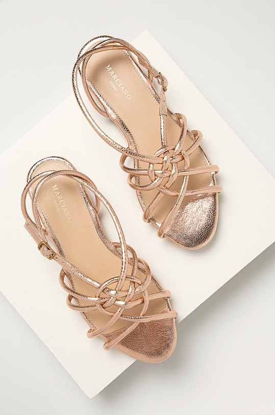 Kožené sandály Marciano by Guess zlatá 1GG9G2.9566Z
