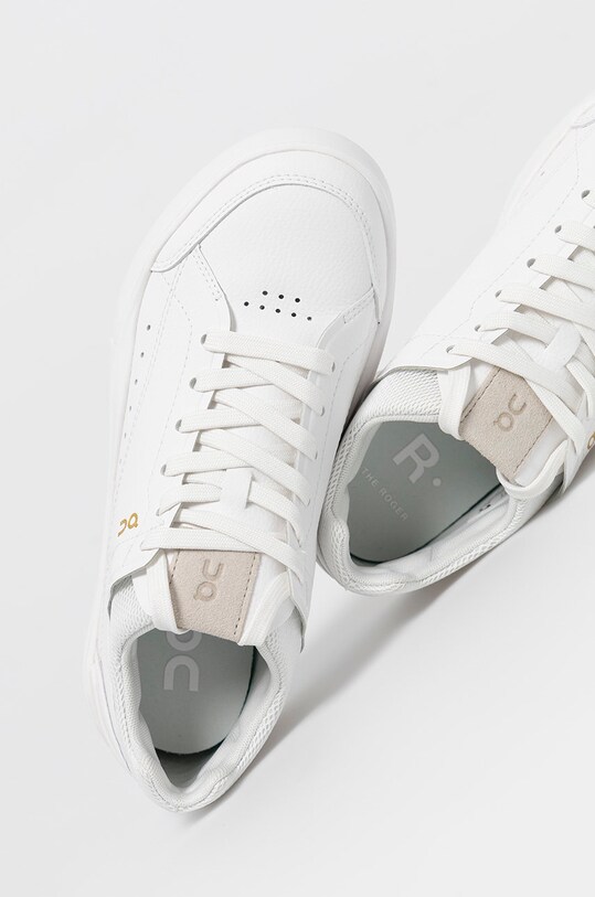 On-running shoes white 4899437