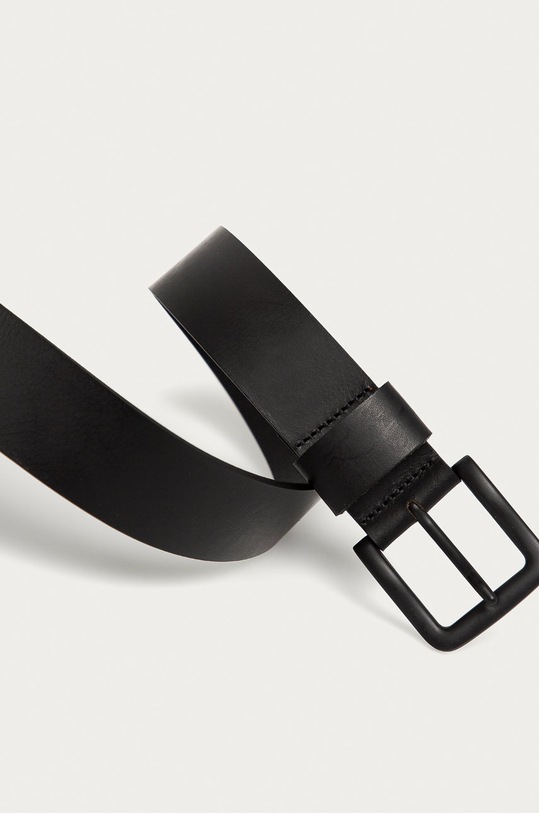 s. Oliver - Pasek skórzany 1168532 czarny SS21