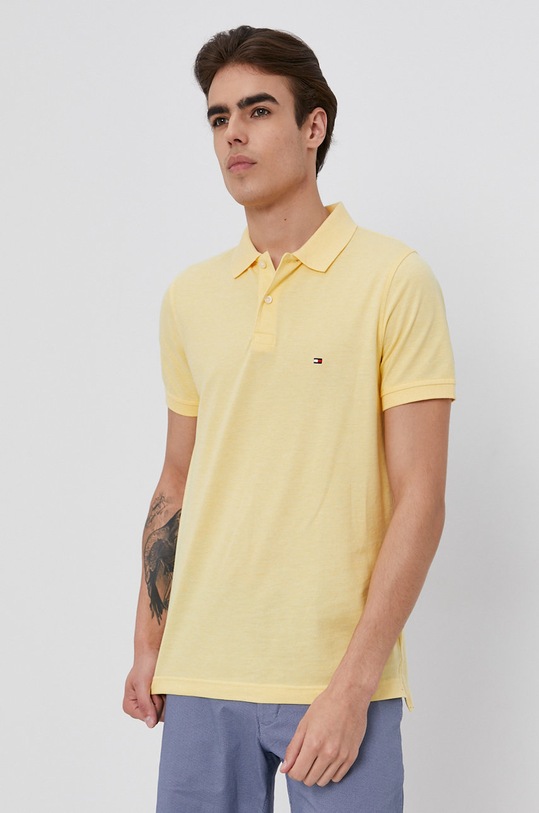 Polo tričko Tommy Hilfiger bavlna žlutá MW0MW13083.4891