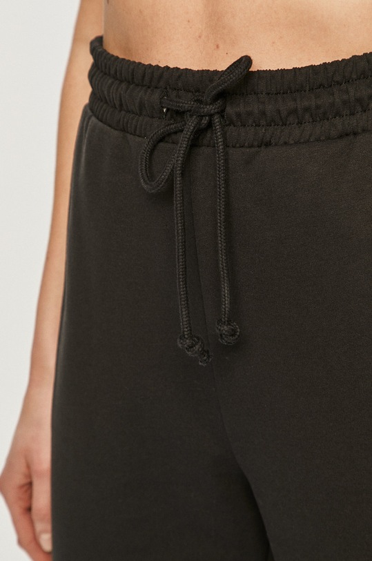 Vero Moda - Nohavice čierna 10251096