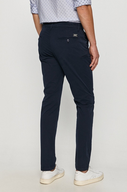 Oblečenie Guess - Nohavice M1RB35.WCNZ4 tmavomodrá