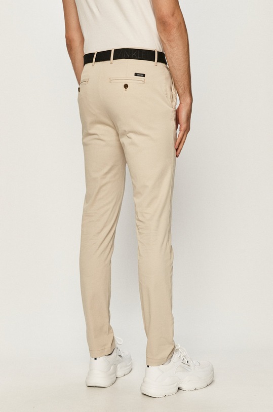 Odzież Calvin Klein Spodnie K10K106894.4891 beżowy