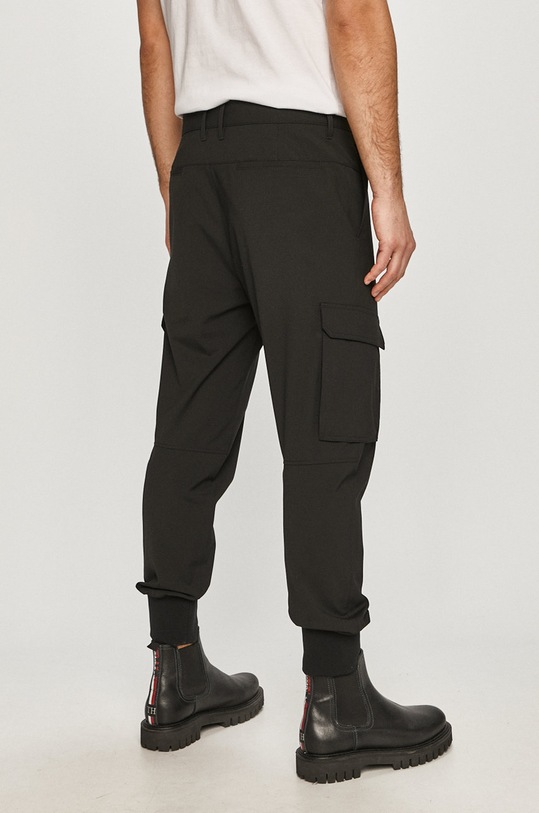 Odzież HUGO - Spodnie 50441760 50441760 czarny