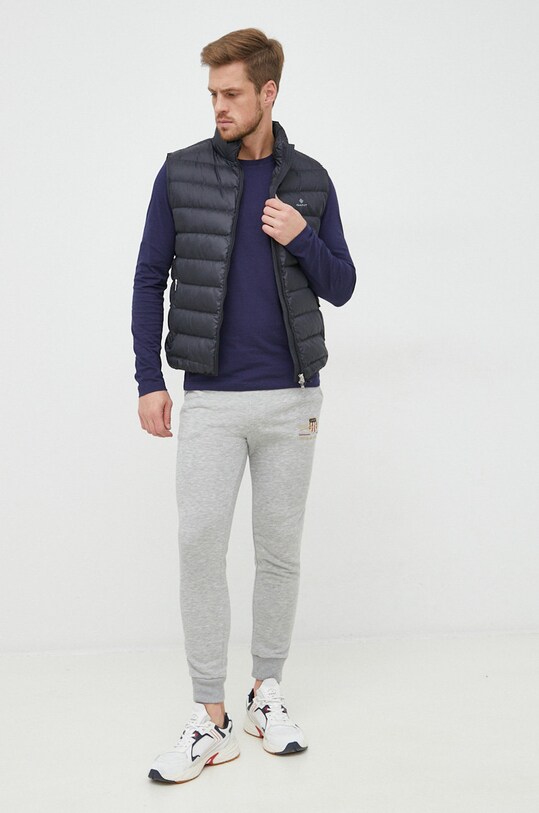 Hlače Gant 2049005 siva SS23