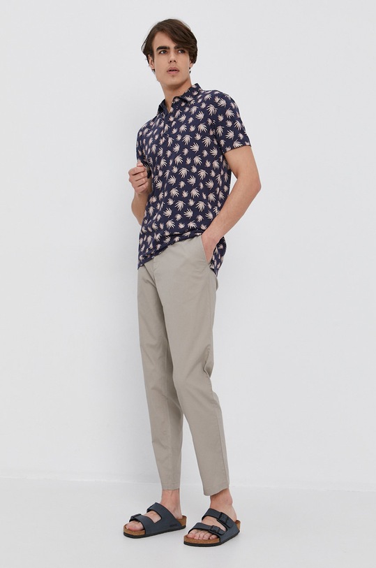 Nohavice Sisley 4ZT655E59.901 sivá SS21