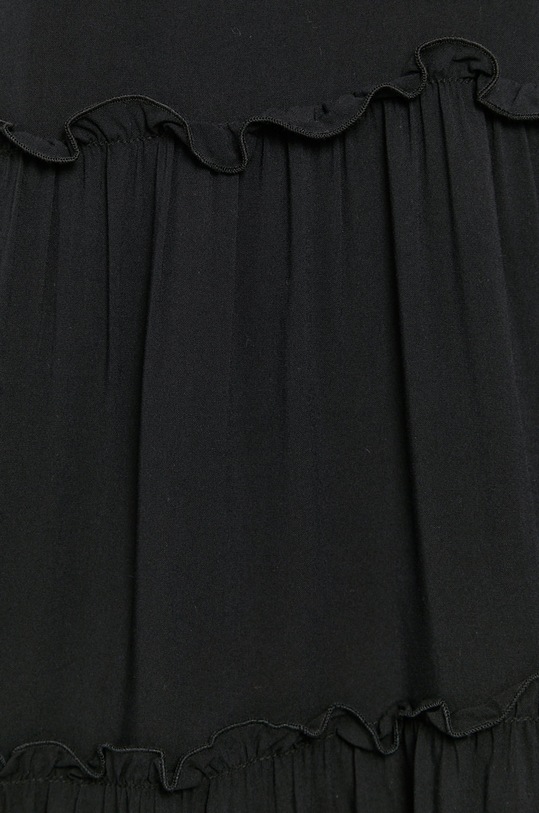 Jacqueline de Yong Sukienka 15234737