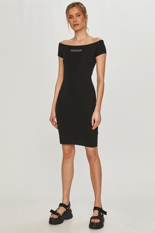 Calvin Klein Jeans - Šaty J20J215680.4891 černá SS21