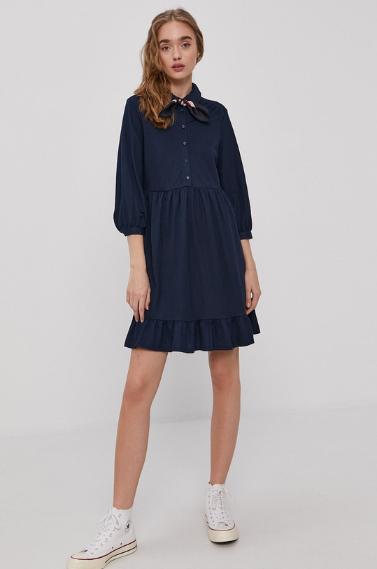 Vero Moda Sukienka 10244953 granatowy SS21