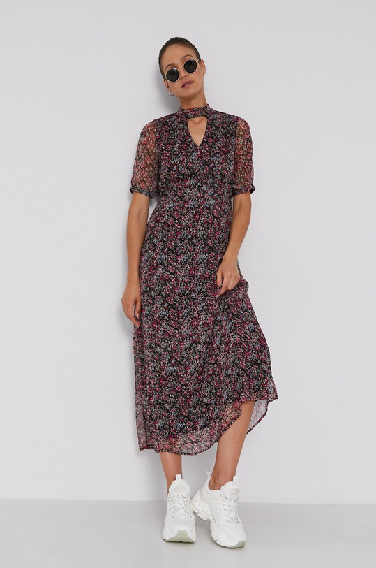 Šaty Vero Moda látka viacfarebná 10249782.PinkPeacoc