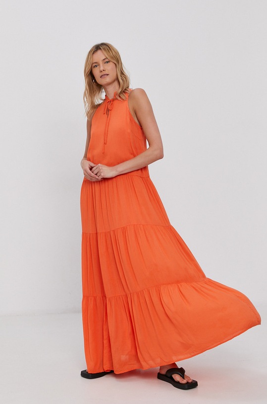 Y.A.S Sukienka casual pomarańczowy 26023427.Tigerlily