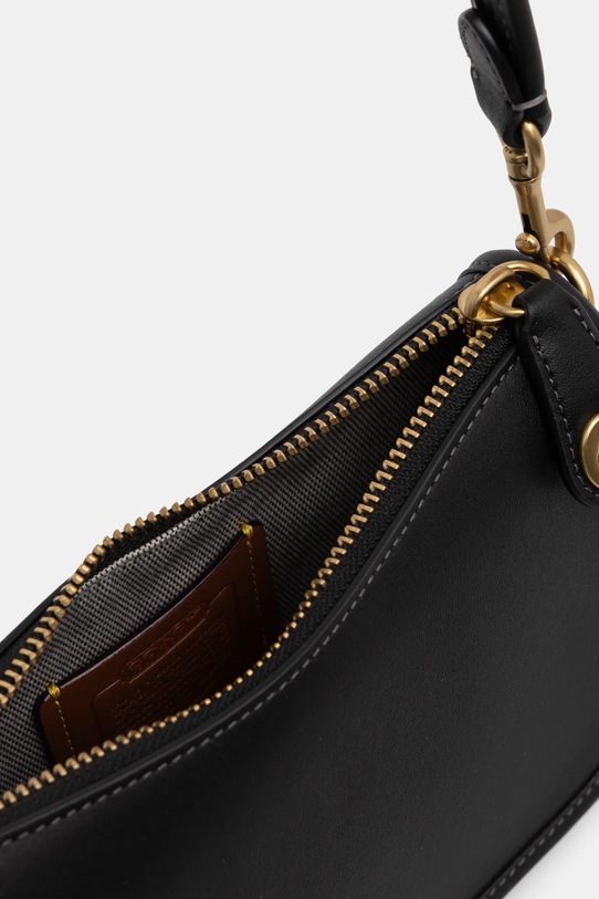 Coach Kožená kabelka C2643 černá