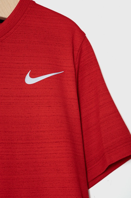 Chłopiec Nike Kids T-shirt dziecięcy DD3055 czerwony