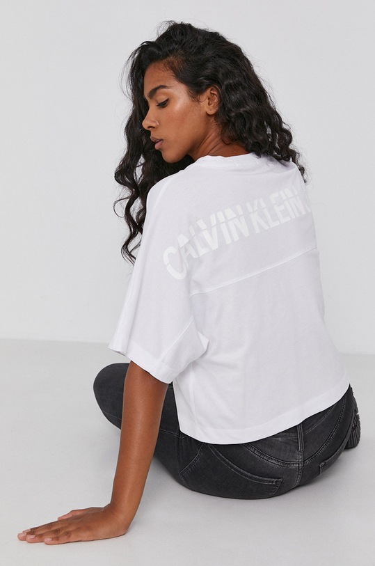 Tričko Calvin Klein Jeans bavlna biela J20J215641.4891