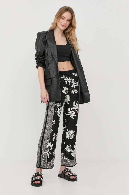 Grudnjak UGG 1129390 crna SS23