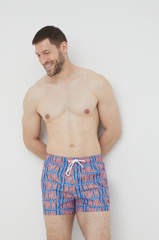 Tommy Hilfiger szorty kąpielowe Planet friendly niebieski UM0UM02493.PPYY