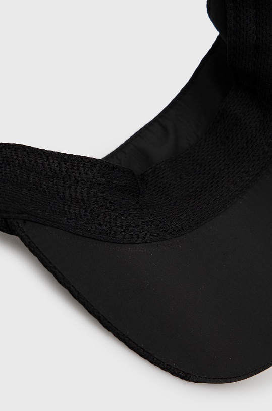 Fila daszek czarny FCU0008