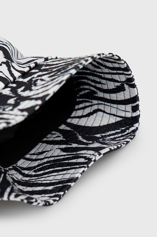 Шляпа Fila чёрный FCU0024