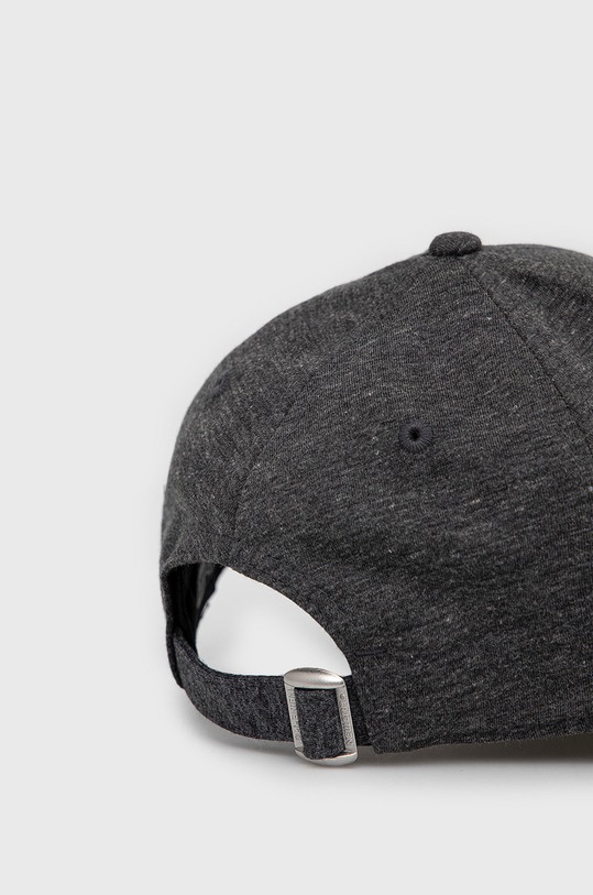 Doplnky Bavlnená čiapka New Era 60222404.BLACK sivá