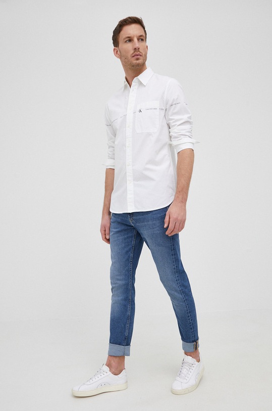 Oblečenie Bavlnená košeľa Calvin Klein Jeans J30J319669.PPYY biela