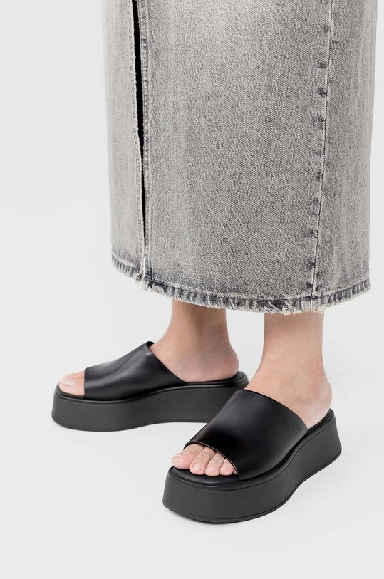 Vagabond Shoemakers klapki skórzane COURTNEY 5334.601.92