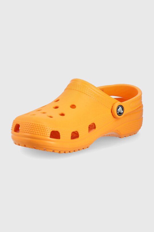 Obuwie Crocs klapki Classic 10001.83A pomarańczowy