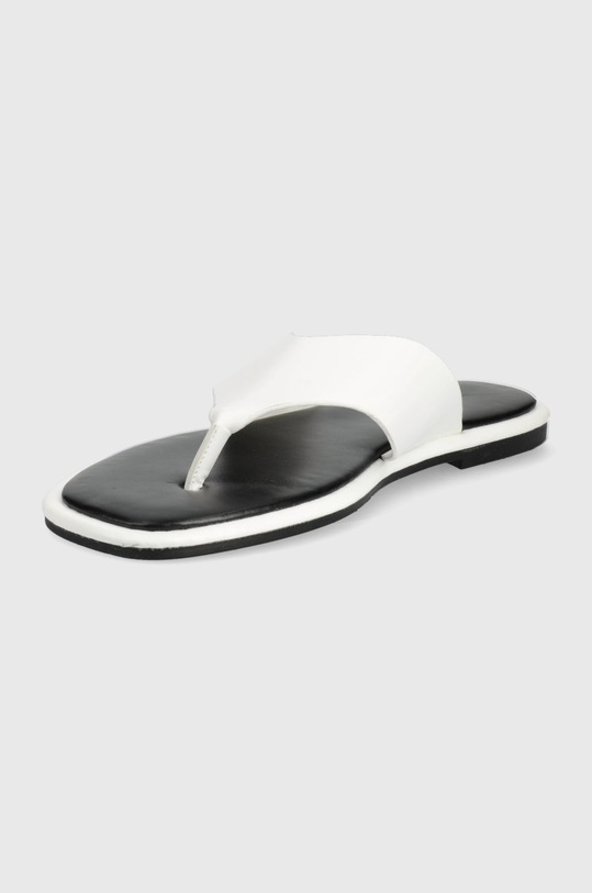 Obuwie Truffle Collection japonki Athena ATHENA1.WHT biały
