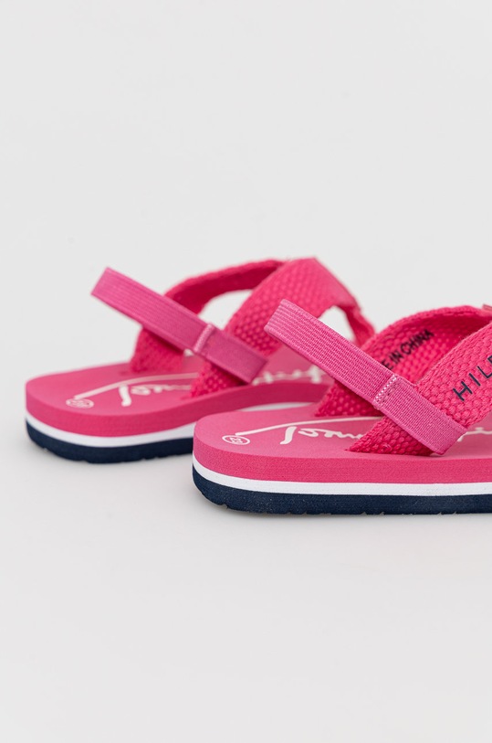 Dziewczynka Tommy Hilfiger sandały dziecięce T1A8.32199. różowy