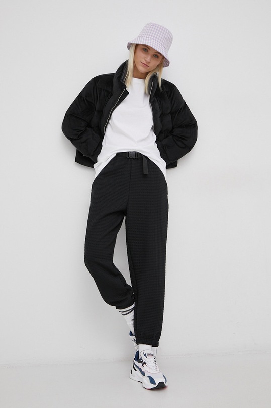 Superdry Kurtka puchowa W5010987A.6KO czarny SS22