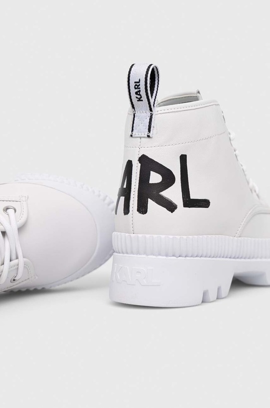 Kožené kecky Karl Lagerfeld TREKKA II KL45230.011 bílá