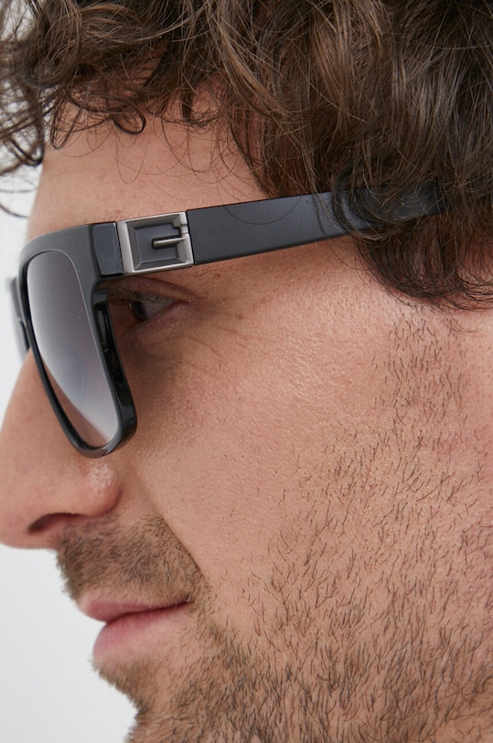 Sluneční brýle Guess GU00004.5801Q