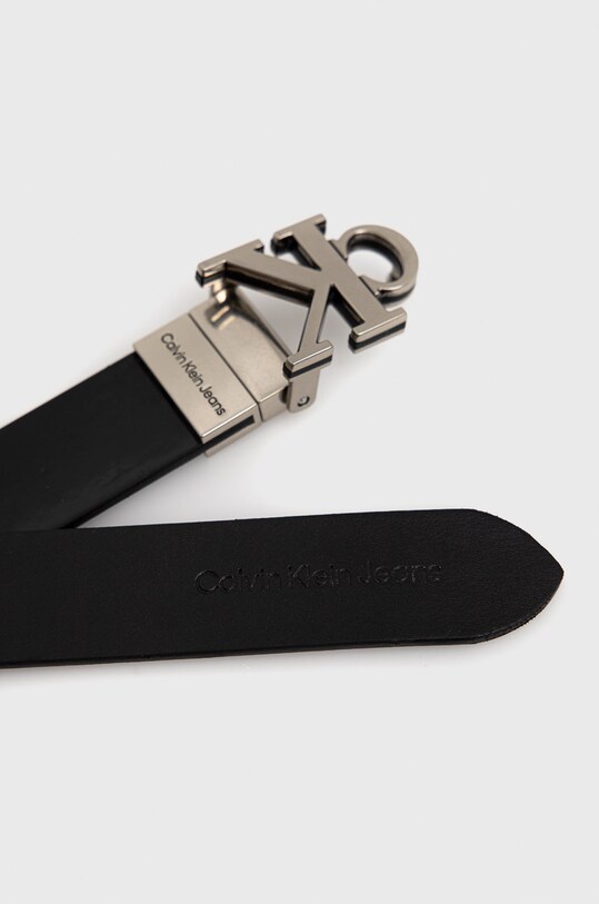 Dvostrani remen Calvin Klein Jeans K60K608973.PPYY crna SS22