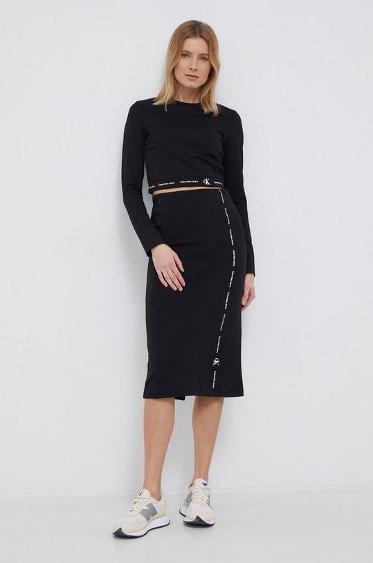 Calvin Klein Jeans Spódnica J20J217643.PPYY J20J217643.PPYY czarny SS22
